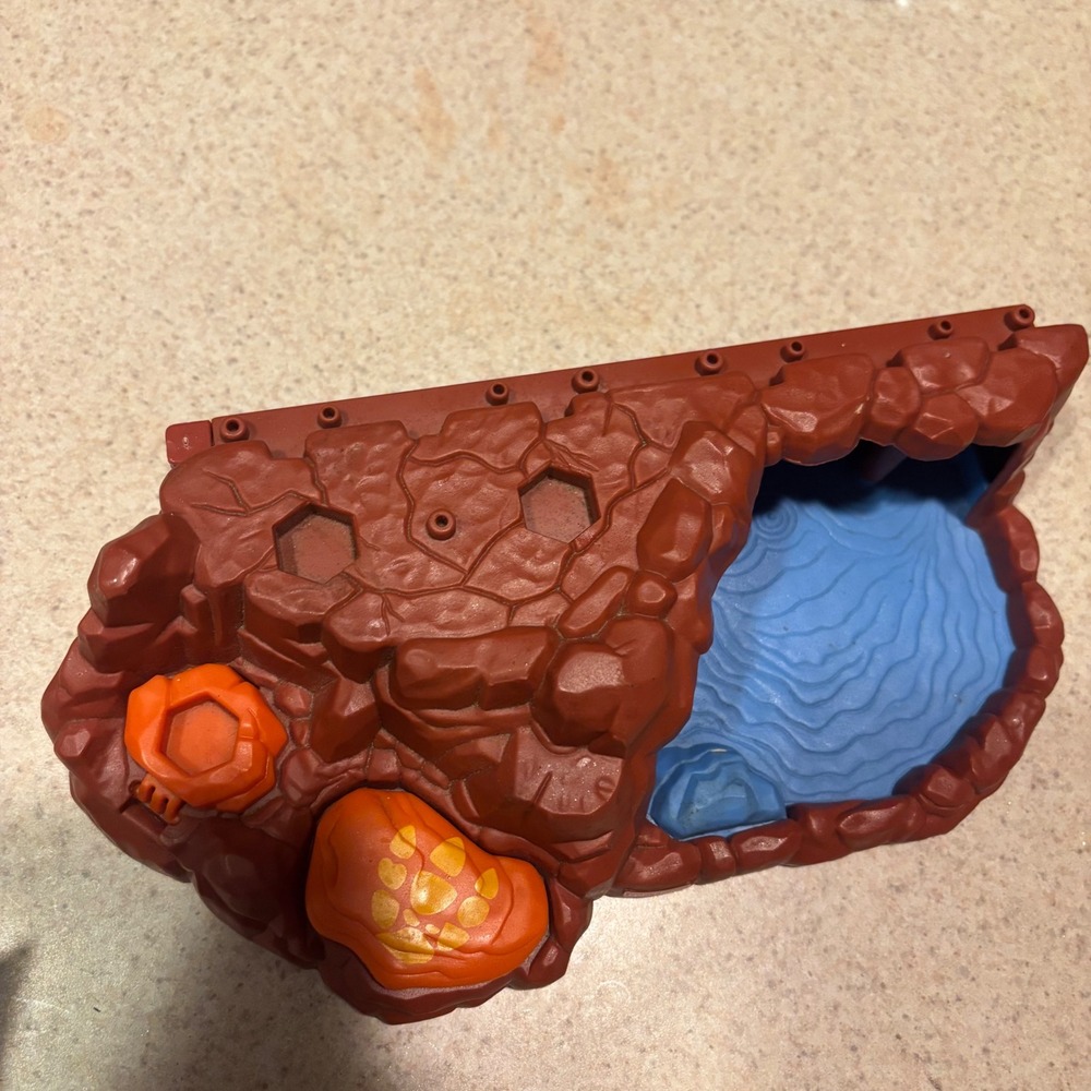 Fisher-Price Imaginext Jurassic World Dinosaur Cave Rock Water Playset Piece